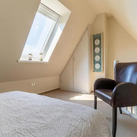 Doppelhaushaelfte In Ruhiger Lage, Cleaning Included Holiday home Bohl
